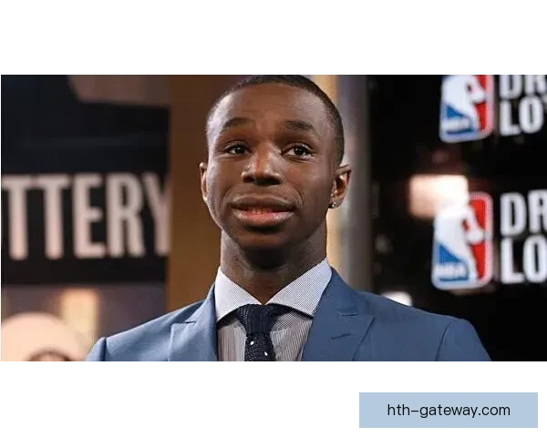 世体提醒德罗经纪人年轻球员追逐大合同无异于寅吃卯粮